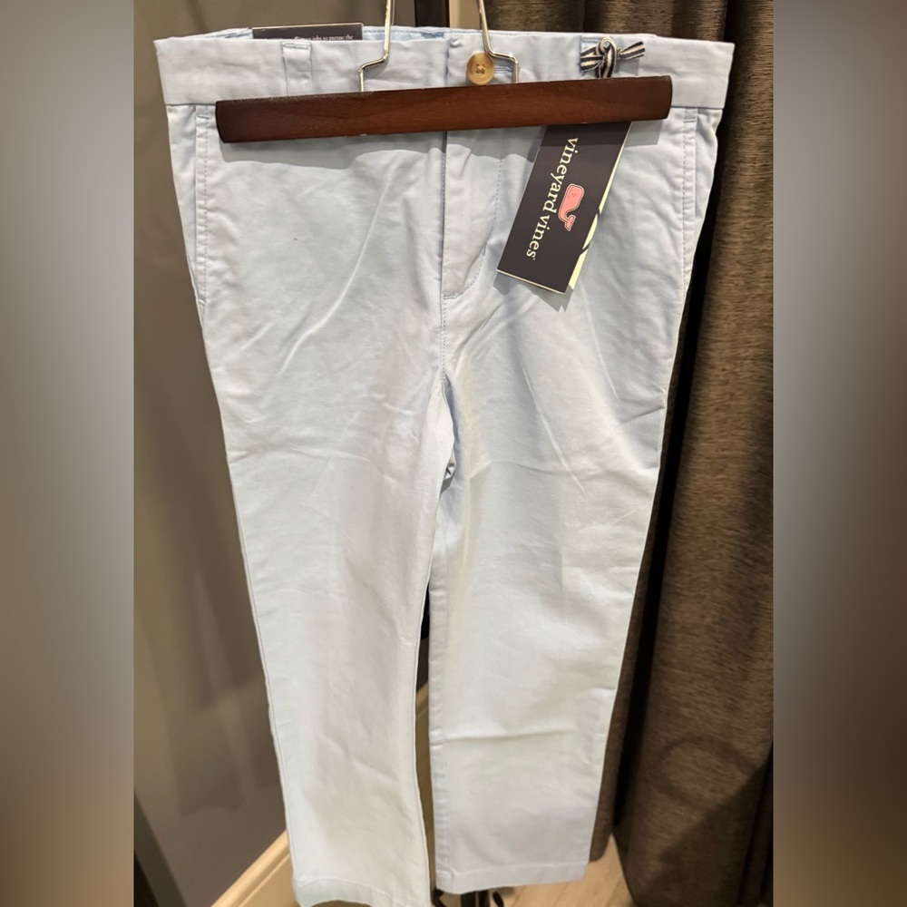 Vineyard Vines Light Blue boys breaker Pants size 7 light blue. New with tags